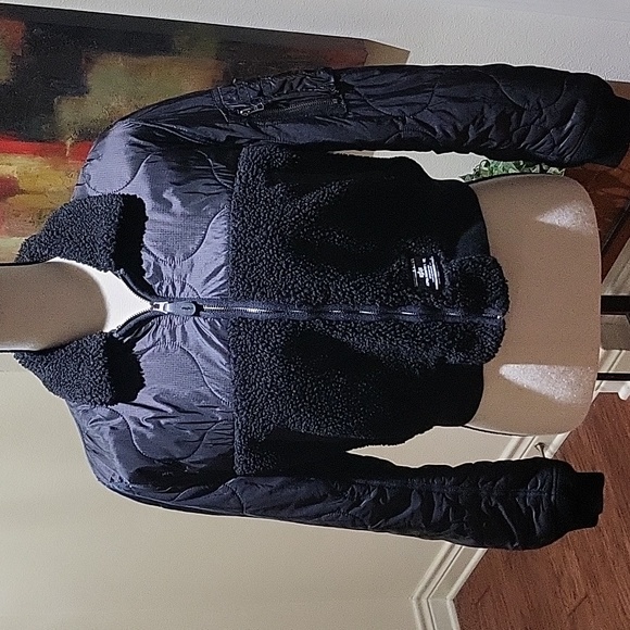 ALPHA Industries Inc.  MOD Bomber Jacket. Size Small - Picture 1 of 4